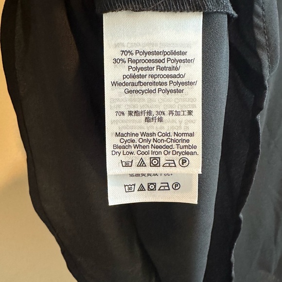 NWT DKNY Black Blouse, size M - Picture 9 of 12